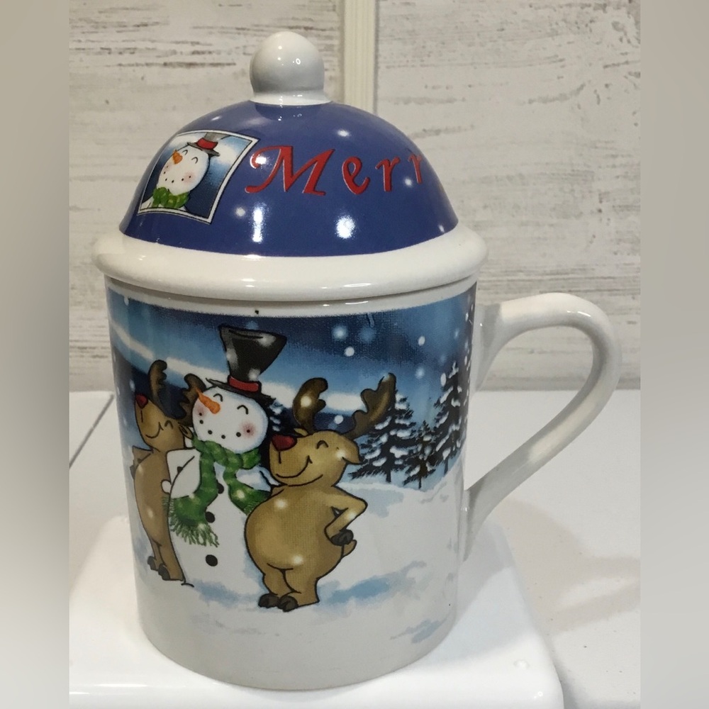 Merry Christmas Hot Chocolate/Coffee Mug By MSI Reindeer Snow Cup with Lid